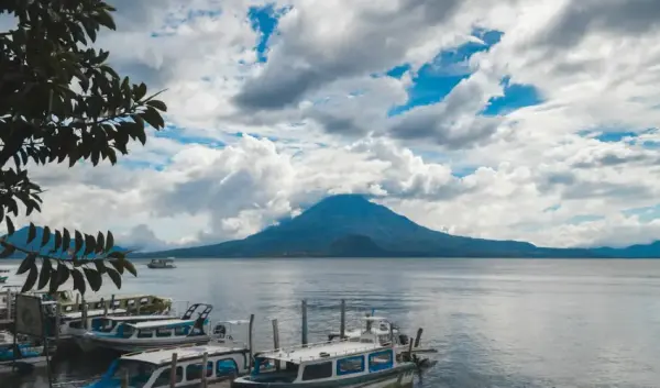 VIAJE VIAJE GUATEMALA HONDURAS TVG 4670